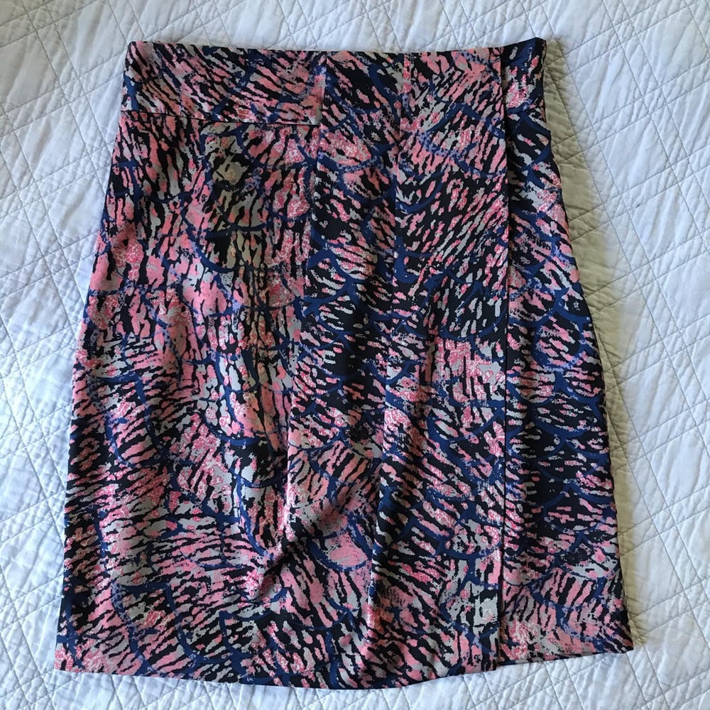 CALVIN KLEIN satin pleated front faux wrap skirt 8 - Picture 1 of 6